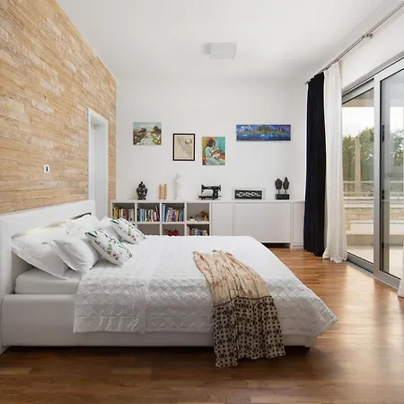 Stanic Estate Prázdninový dům