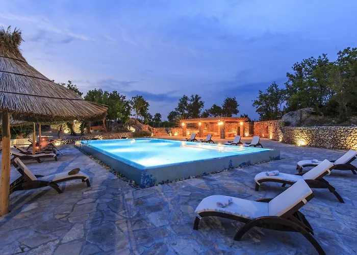 Nyaraló Stanic Estate *