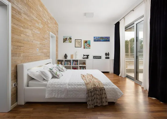 Stanic Estate Nyaraló